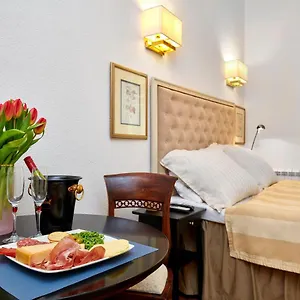 Casa Dei Fiori Apartment